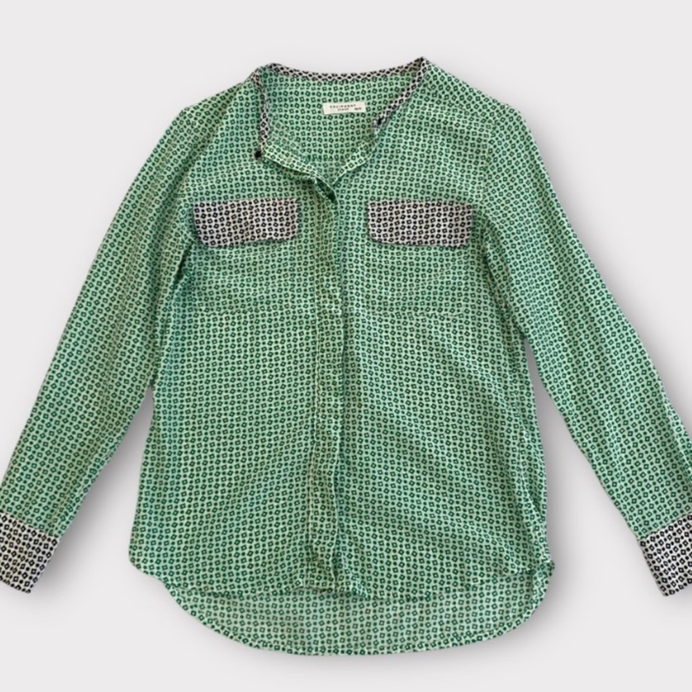 Equipment Femme Women’s Shirt XS 100% Silk Button Up Geometric Quiet Luxury